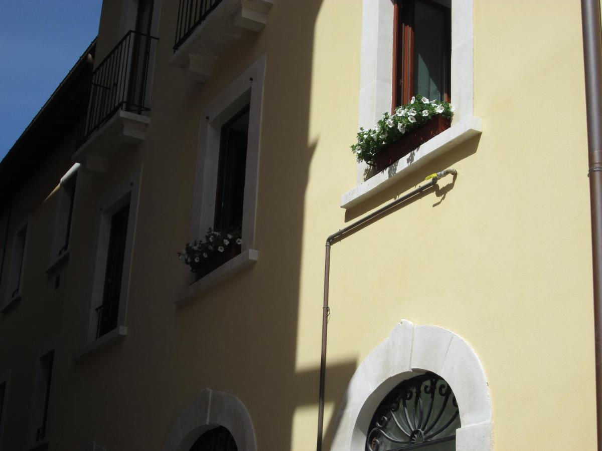 B&B Regina Margherita L'Aquila Exterior photo