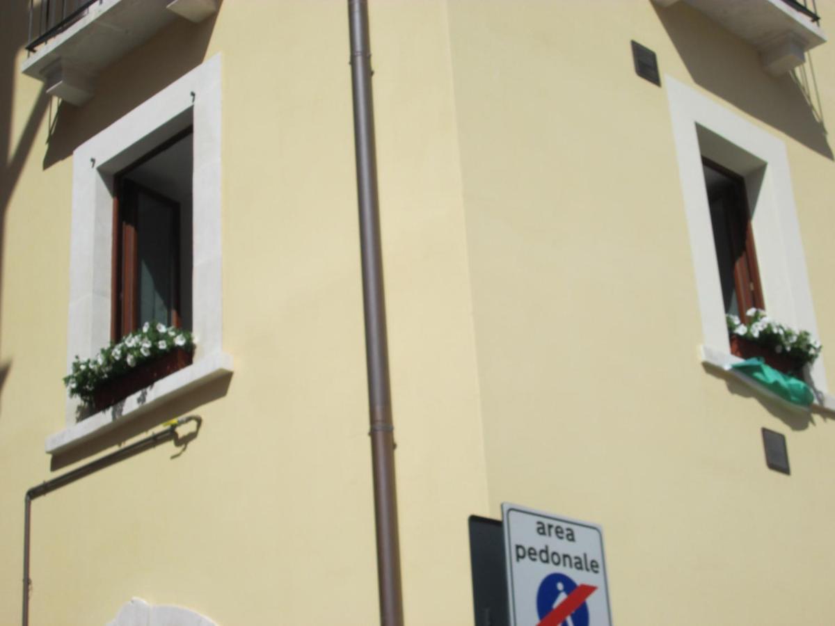 B&B Regina Margherita L'Aquila Exterior photo